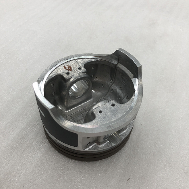 CG200 Piston