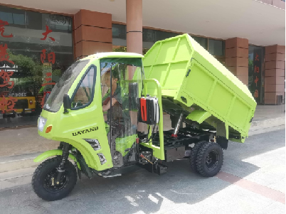 Sanitation Vehicle WithT-shape Driver Cabin plastic door 